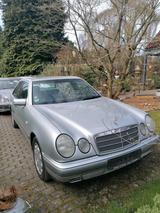 Mercedes-Benz Mercedes w210 e320 - Mercedes-Benz E 320 aus 1996