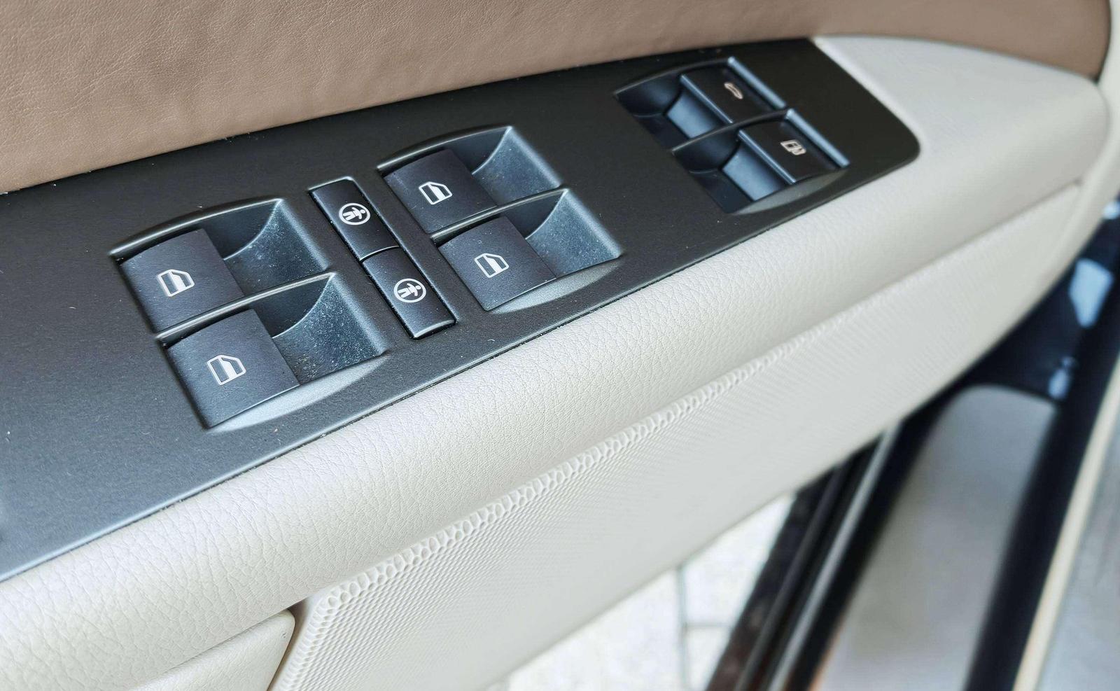 Volkswagen Phaeton TÜV Neu Kamera Navi Sitzheiz. LEDER Xeno