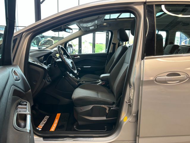Ford Grand C-MAX Titanium *Pano*Navi*7Sitzer*
