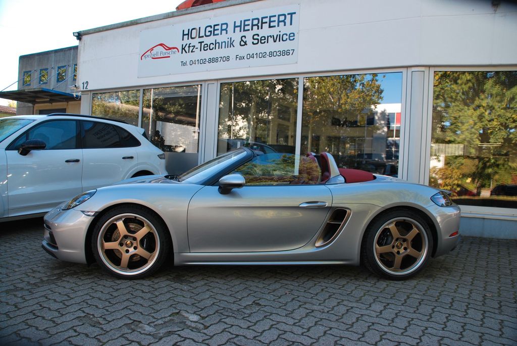 Image of Porsche Boxster