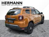 Dacia Duster II 1.6 SCe 115 Comfort LED - Dacia Duster mit Benzin-Antrieb: Geländewagen, Klimaanlage, 1.6