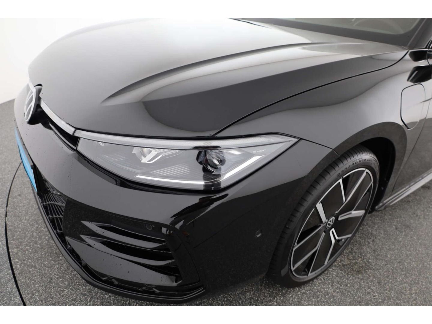 Volkswagen Passat - Bild 8