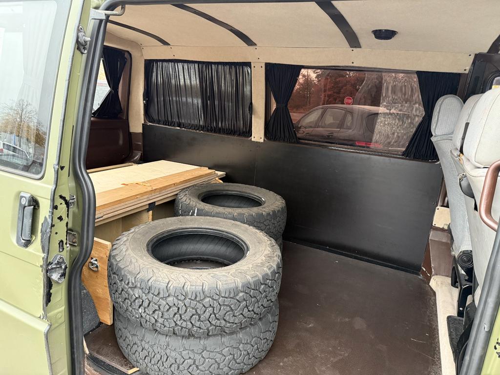 Volkswagen T4 Caravelle