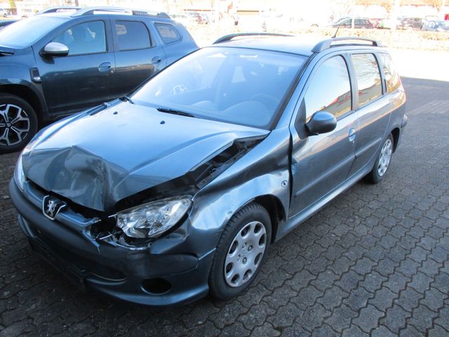 Peugeot 206 SW Grand Filou Cool Unfall!