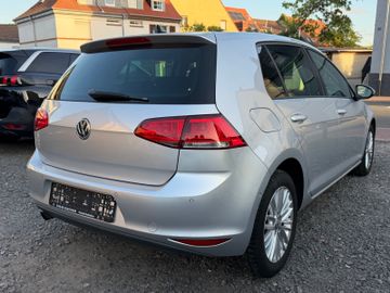 Volkswagen Golf - 4