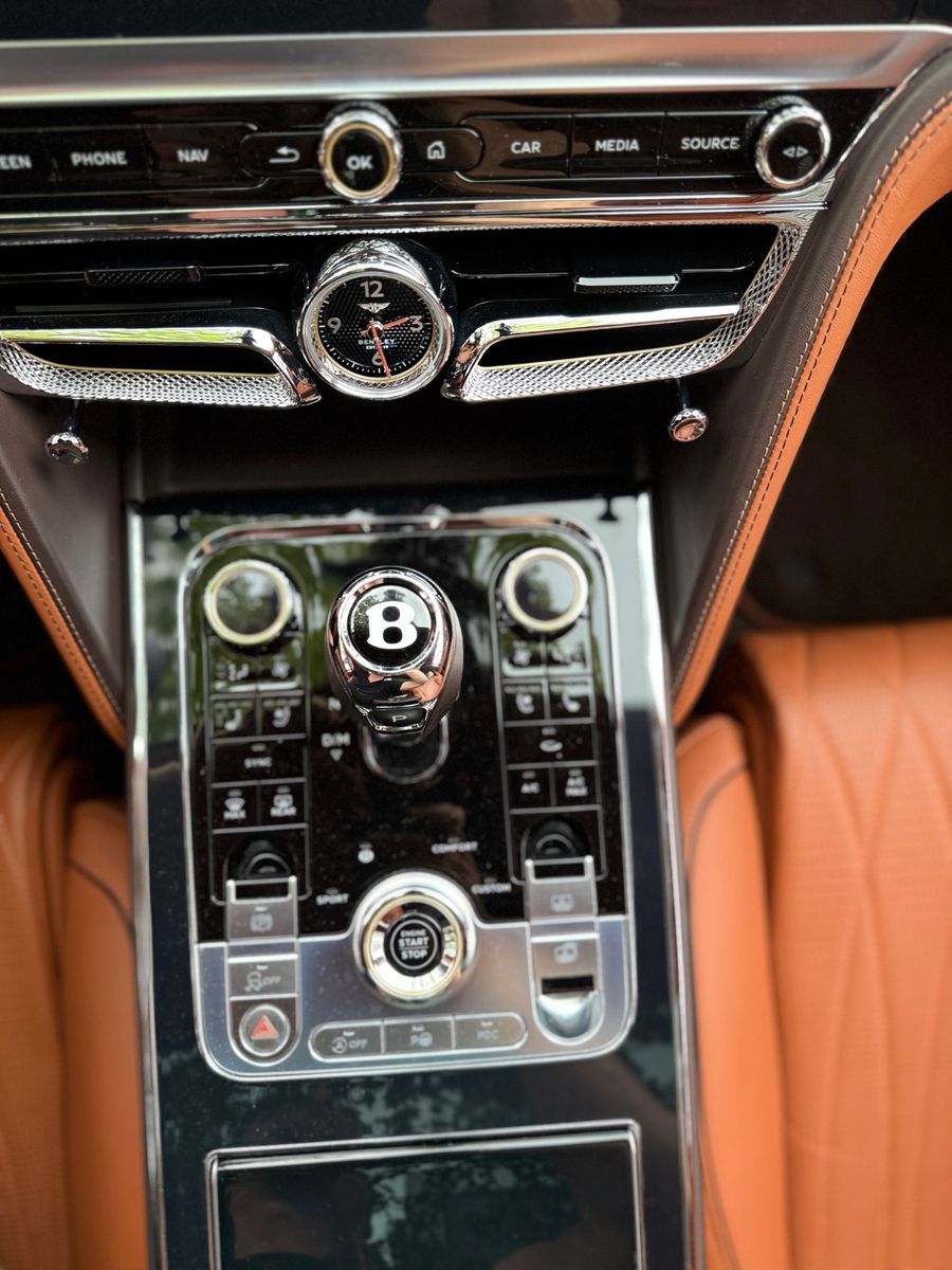 Bentley Flying Spur V8 Naim VOLL EXCLUSIV INDIVIDUAL foto 20