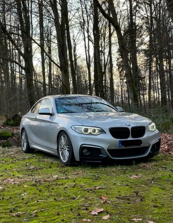 Image of BMW 218