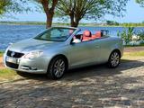 Volkswagen Eos 2.0 Turbo FSI Standard - Volkswagen Eos Standard mit Benzin-Antrieb