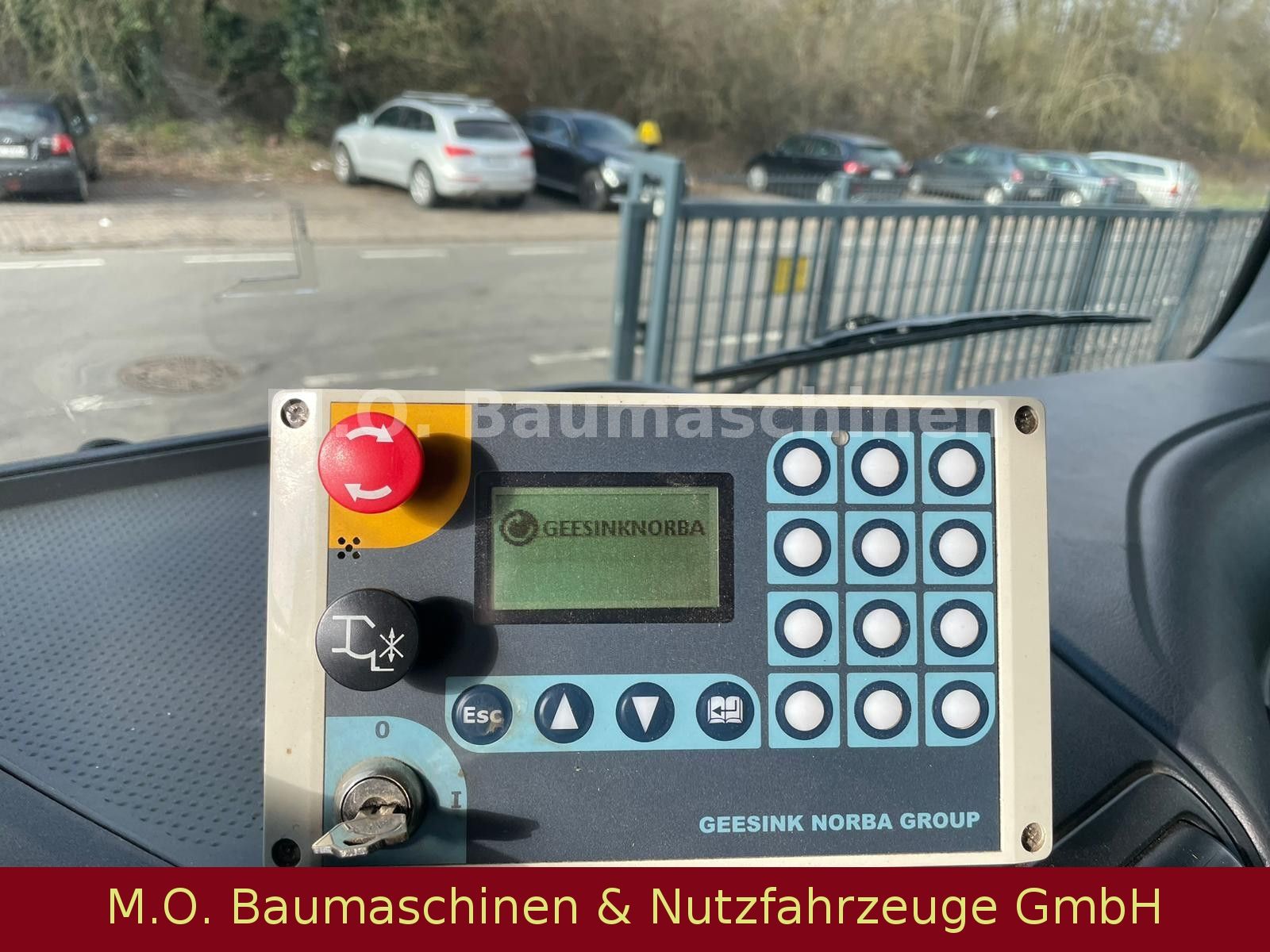 Fahrzeugabbildung Mercedes-Benz Actros 2536 /  6-Zyl / 3-Achser / AC / L+L Achse