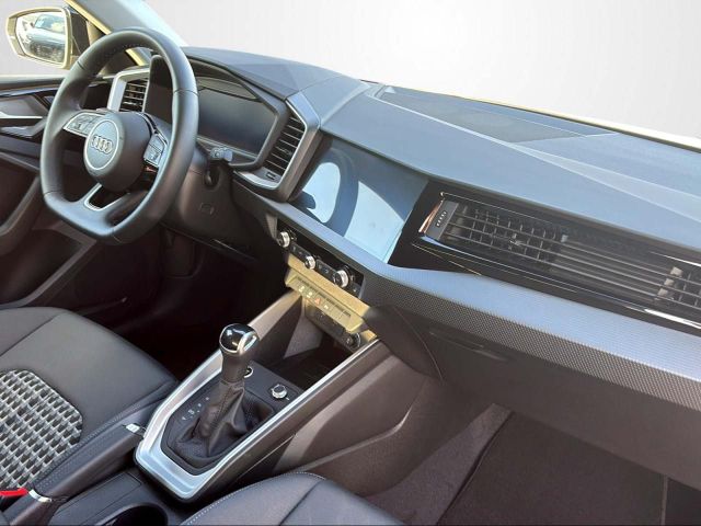 A1 ALLSTREET 30 TFSI S TRONIC NAVI+SHZ+LED+PDC