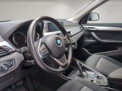 BMW X1 sDrive20i Advantage Aut/PDC/Kamera/Navi/LED