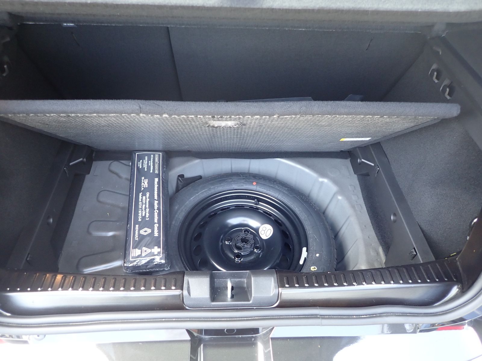 Fahrzeugabbildung Dacia Sandero STEPWAY TCe 110 EXTREME+/SHZ/NAVI/