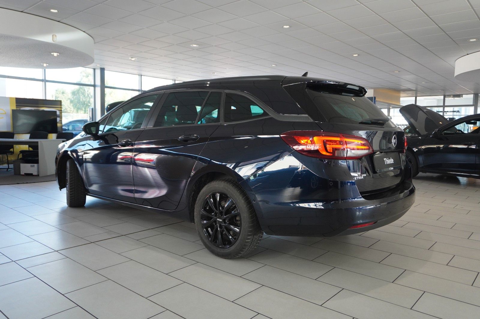 Fahrzeugabbildung Opel Astra K ST 1.6D 120 JAHRE NAVI/LED/KAMERA/SPORT