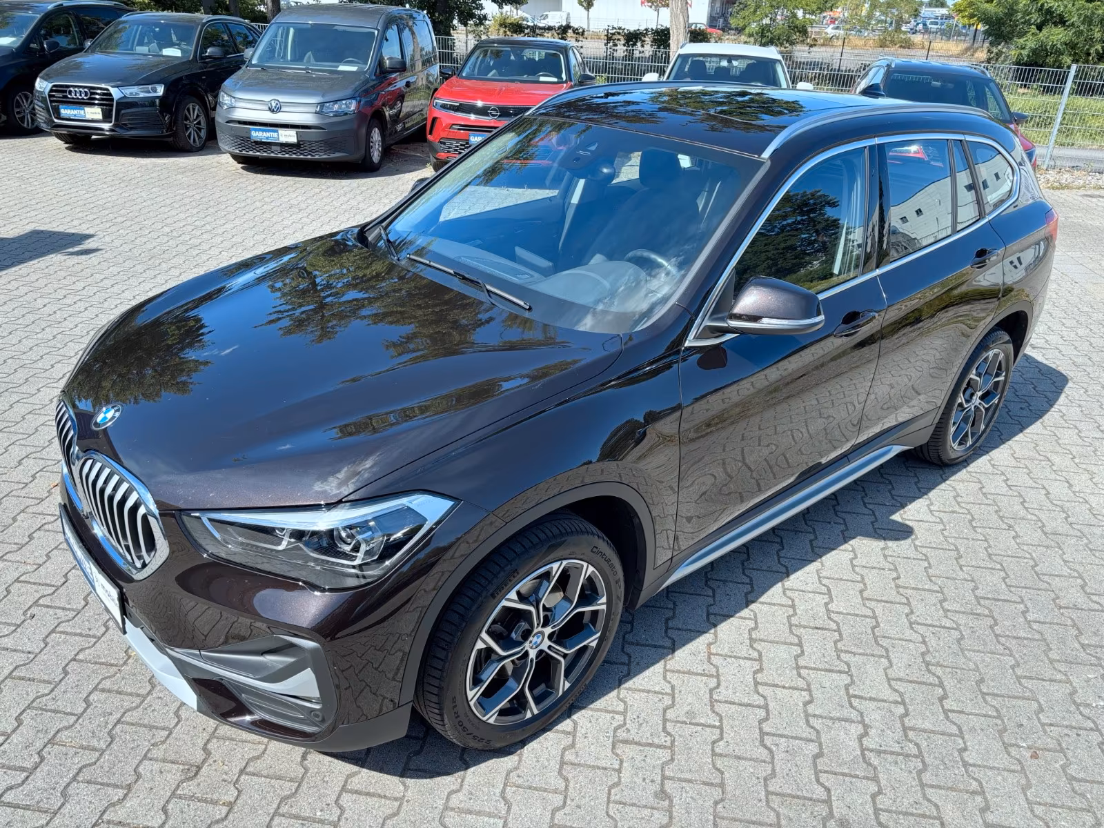 BMW X1 sDrive 18 d xLine*Auto*Pano*LED*1-Hand*S-Heft, миниатюра 8