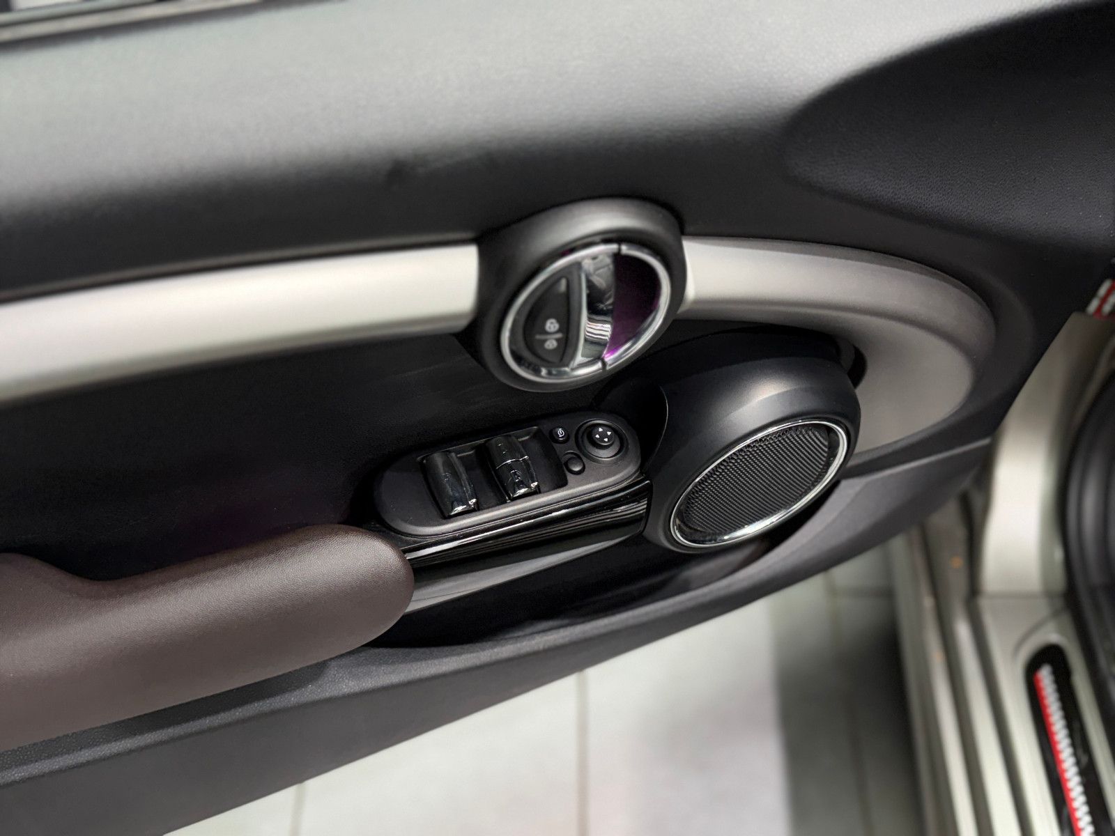 Fahrzeugabbildung MINI Cooper S Cabrio |AUTOMATIK|HuD|RF-KAMERA|LED