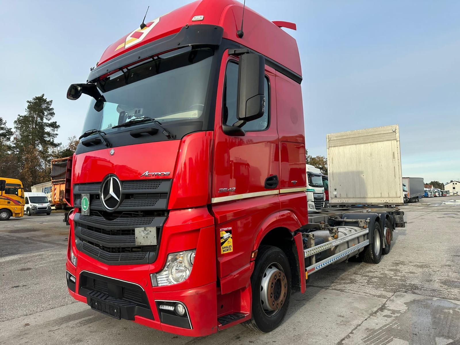 Mercedes-Benz Actros 2542 BDF,LBW 3 to.,Liftachse