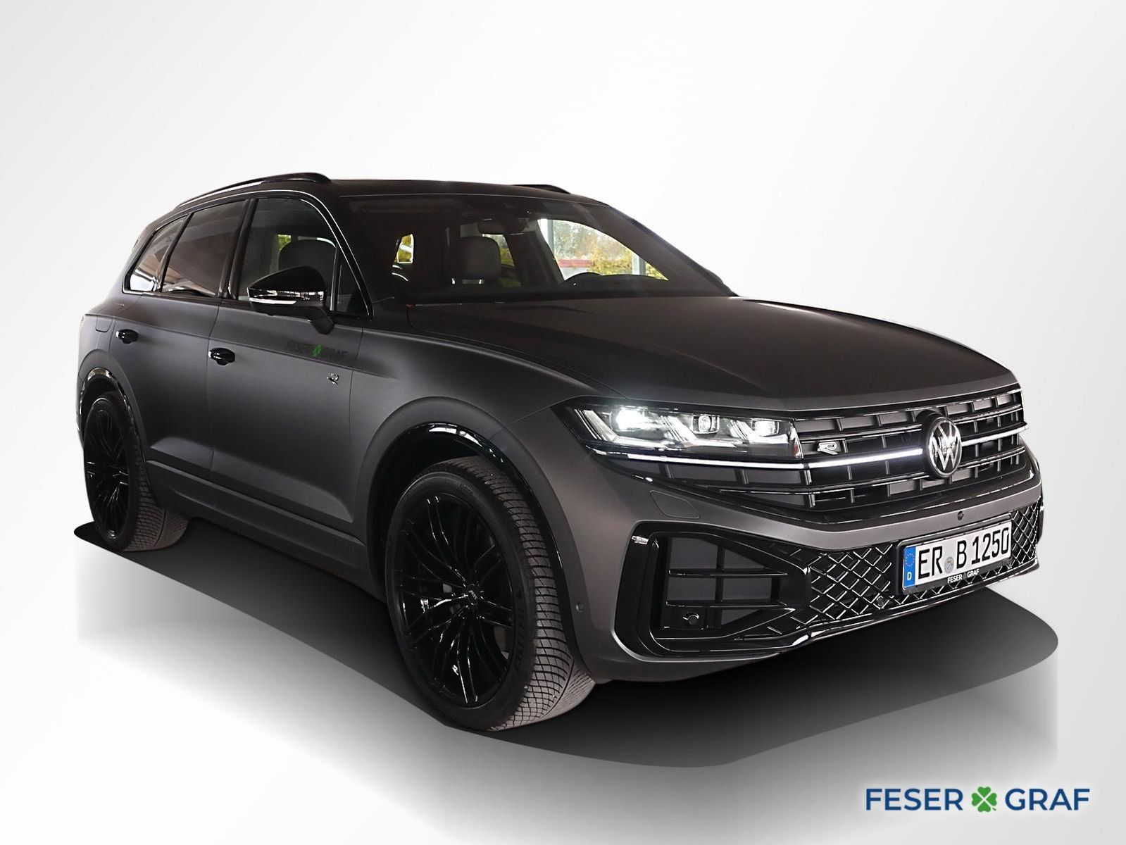 Volkswagen Touareg 3.0 TDI 4M R-Line Black ABT AHK Pano 22 foto 4