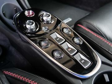 2020 Mclaren GT 缩略图 24