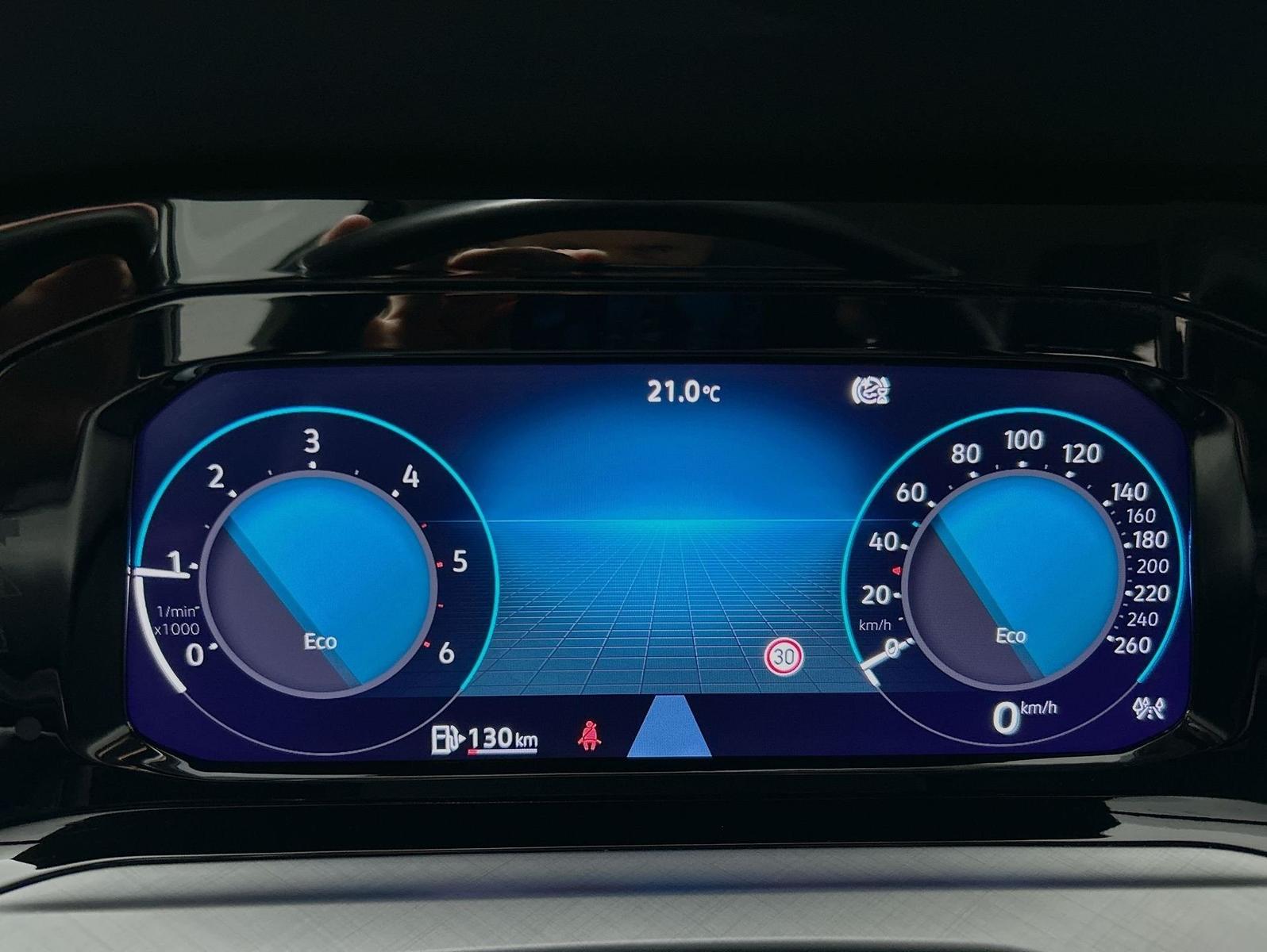 Volkswagen Golf 2.0 TDI Life First Edition, миниатюра 8