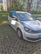 Volkswagen Touran 1.6 TDI - Volkswagen Touran mit Diesel-Antrieb: Kleinwagen