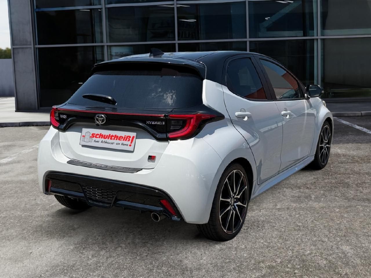 Fahrzeugabbildung Toyota Yaris Hybrid GR Sport
