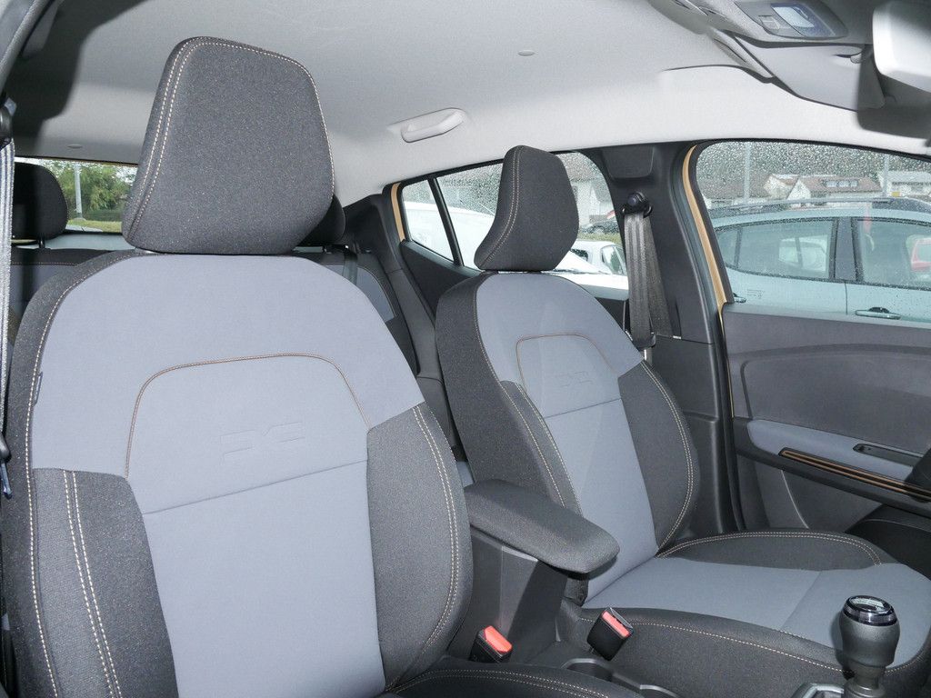 Fahrzeugabbildung Dacia Sandero Stepway Extreme+ TCe 110