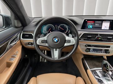 BMW 730 - 12