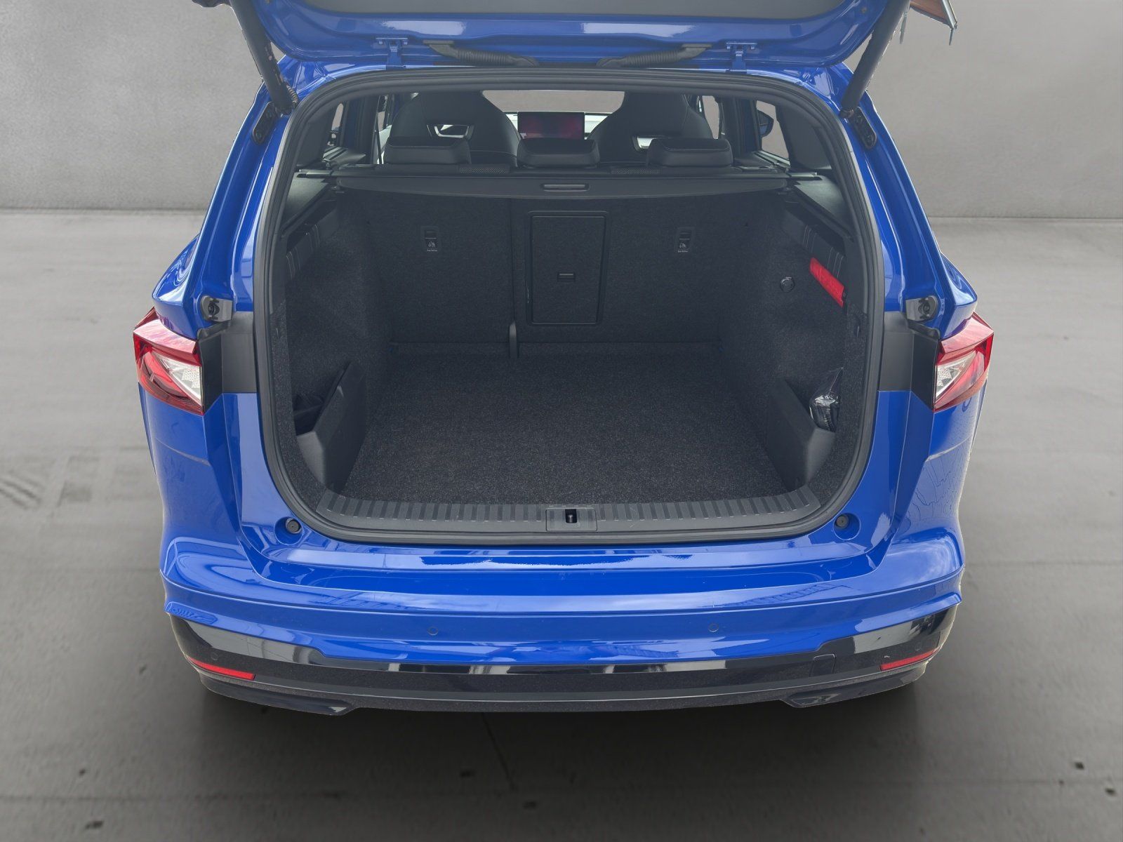 Fahrzeugabbildung SKODA Enyaq 85 Sportline/WÄRMEPUMPE/ACC/KAMERA/MATRIX/
