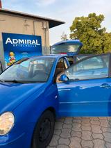 Volkswagen Polo Limousine 1.4 Automatik Basis Basis - VW Polo mit Schiebetür