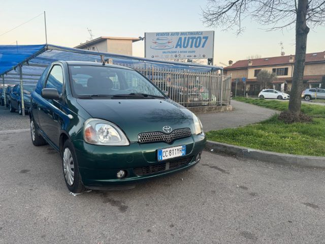 Toyota TOYOTA Yaris 1.3i 16V cat 3 porte Luna '03