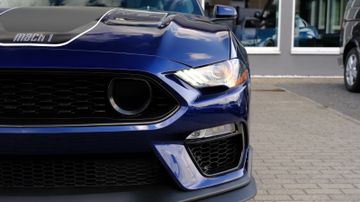 Ford Mustang - 3