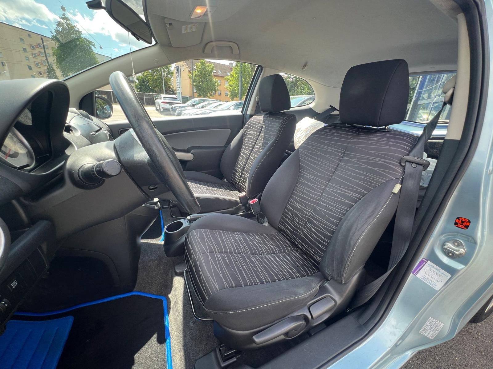 Mazda 2 1.3 Independence Sport