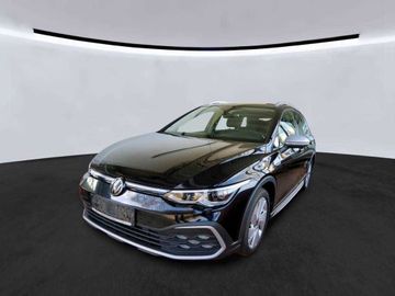 Volkswagen Golf VIII Variant Alltrack