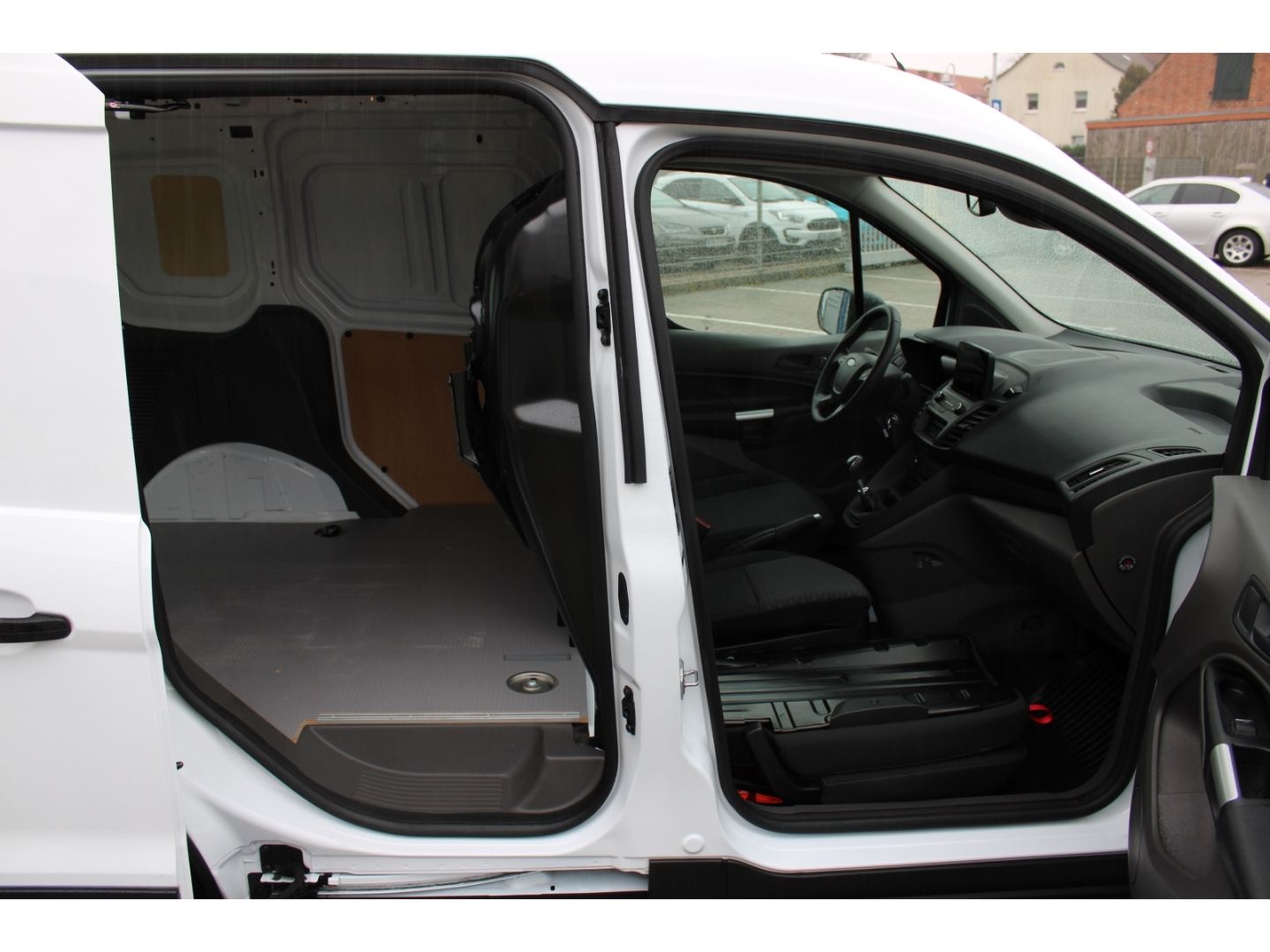 Fahrzeugabbildung Ford Transit Connect L1 Trend 1.5 EcoBlue PDC+Kam TWA