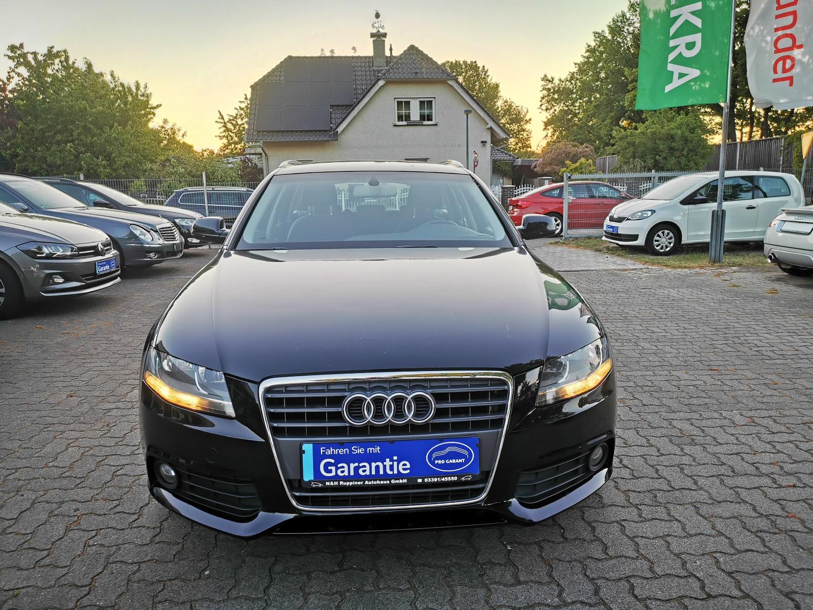Audi A4 2010 — photo 6