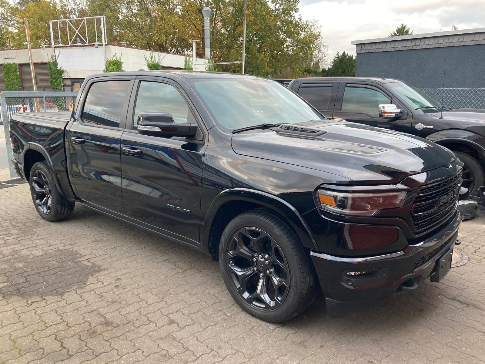 Dodge 1500 Crew Cab 5,7L-V8-Limited-Night-4x4-Mwst