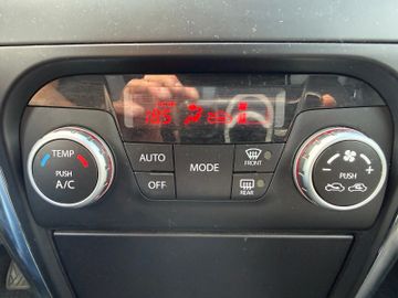 Suzuki SX4 Style 4x4+Klimaauto+SHZ+Temp+ZV+LM+