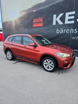 BMW X1 Allrad/HEAD Up/Aut/F48 - BMW X1 F48 mit Diesel-Antrieb