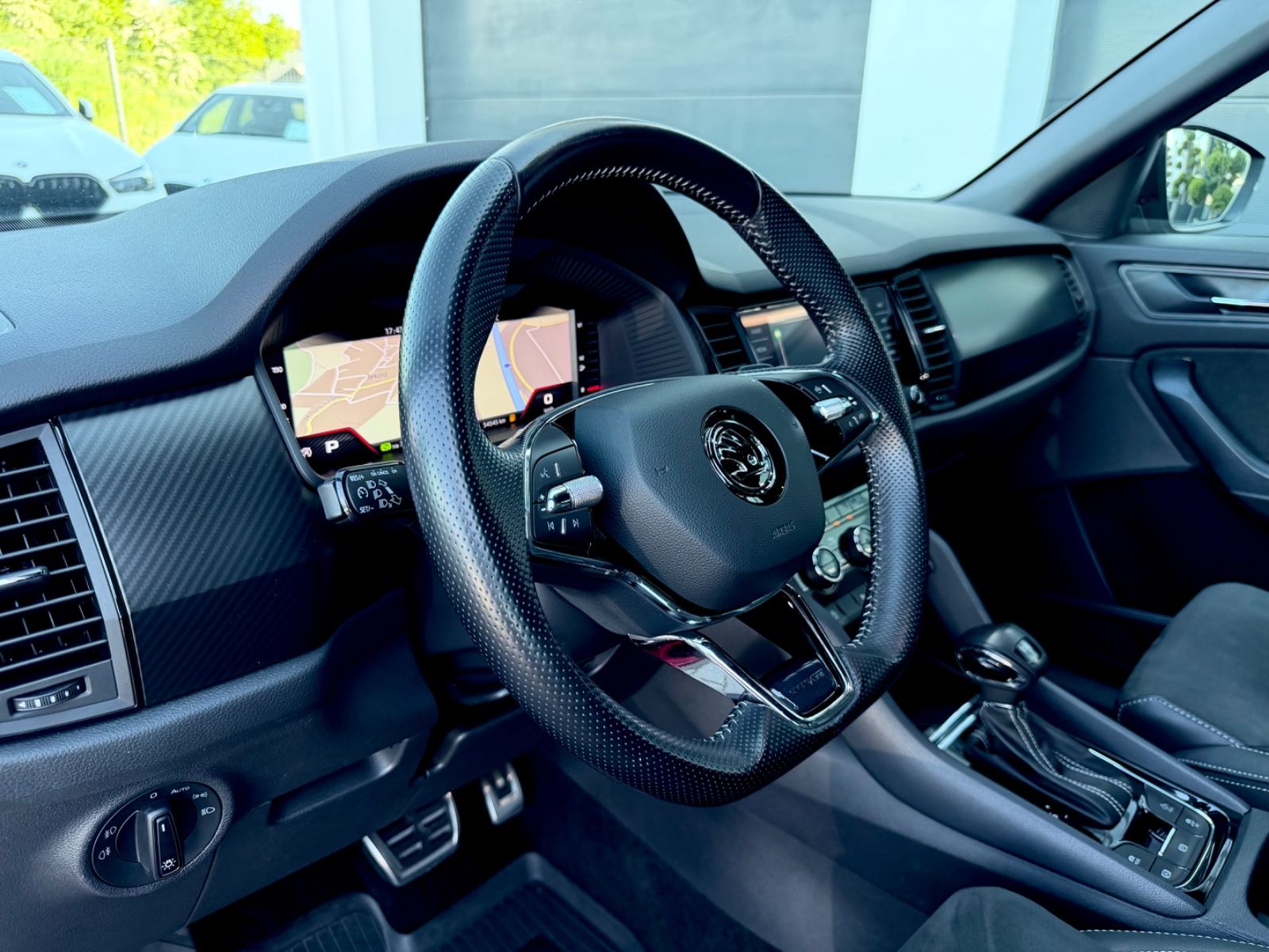 Skoda Kodiaq Sportline 2.0 TSI DSG 4x4 /NAVI/LED/AHK/ foto 10