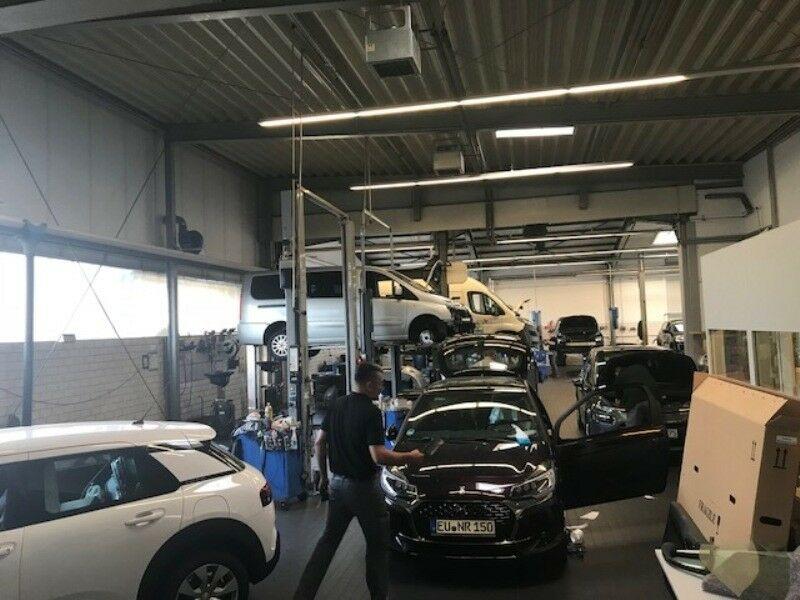 showroom-image-main
