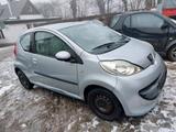 Peugeot 107 - gebrauchte Peugeot 107 aus dem Jahr 2005