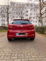 Hyundai i20 1.4 Style Automatik Style - Hyundai i20 von privat