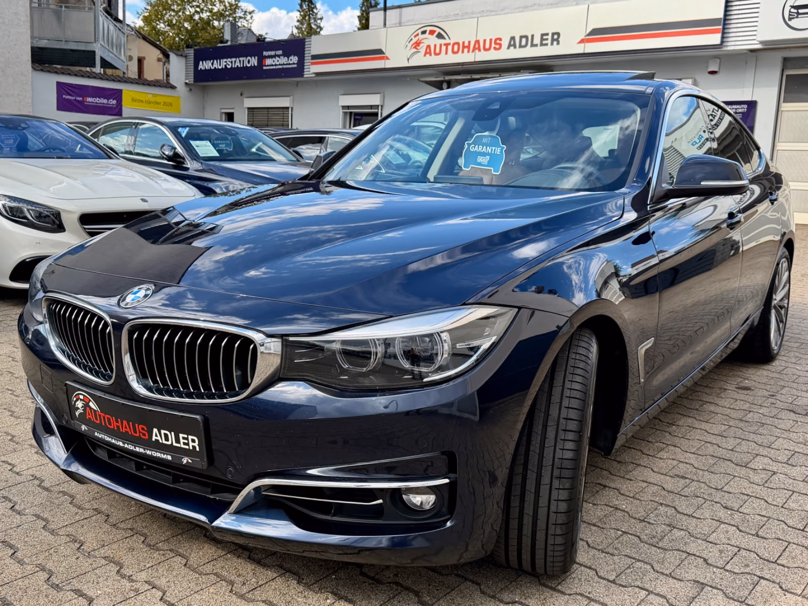 BMW 330i xDrive GranTurismo Luxury-Line*1HD*PANO*KAM