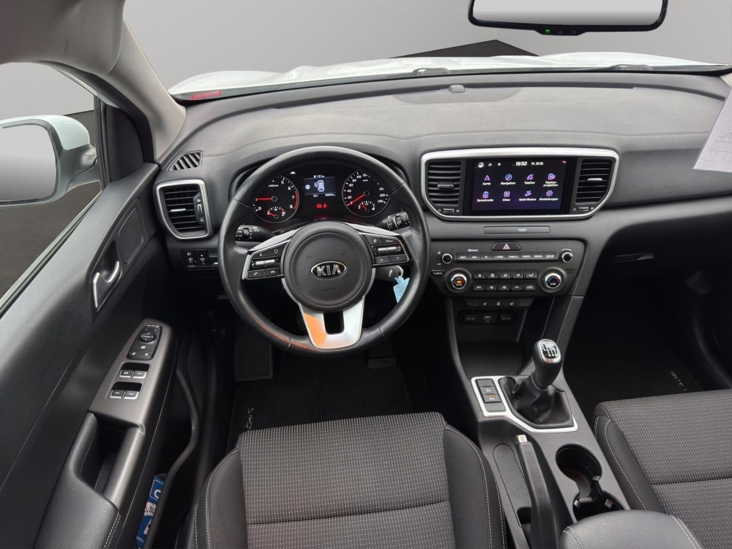 Kia Sportage 1,6 T-GDI Vision 2WD LED+NAVI+PDC+KAMER foto 10