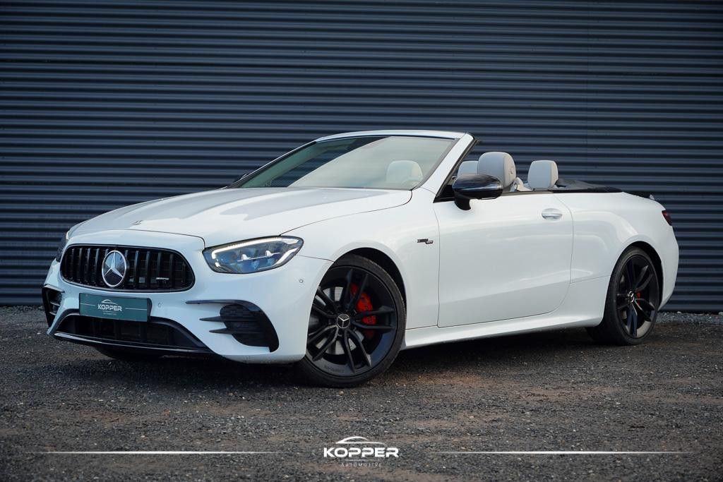 Mercedes-Benz E 300 Cabrio AMG Line / 53 AMG Uitgevoerd / Carb
