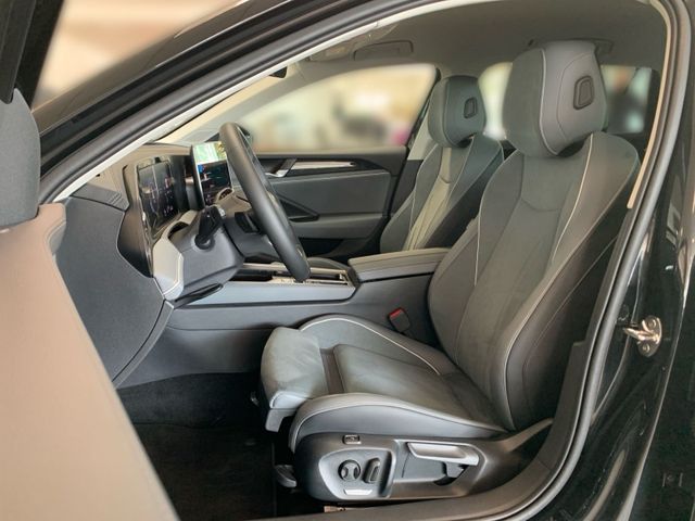 Passat Variant 1.5 eTSI BUSINESS LED+KAMERA+AHK+