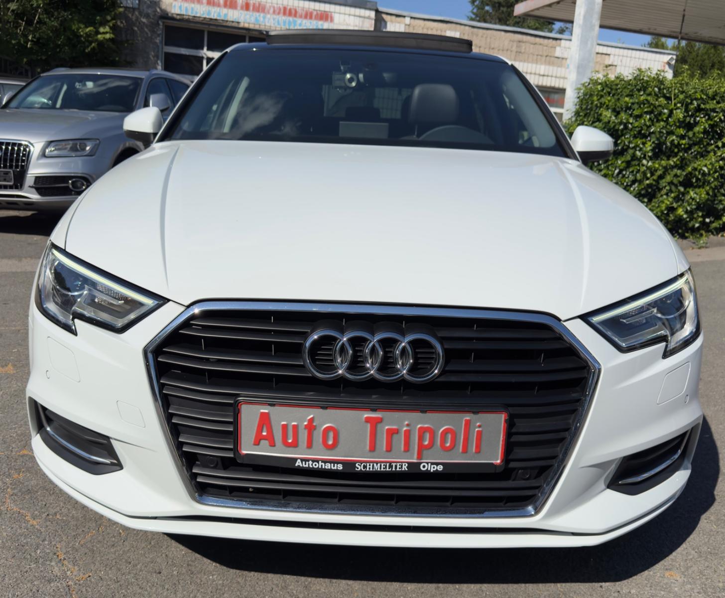 Audi A340 TFSI S tronic PANORAMA LEDER NAVI