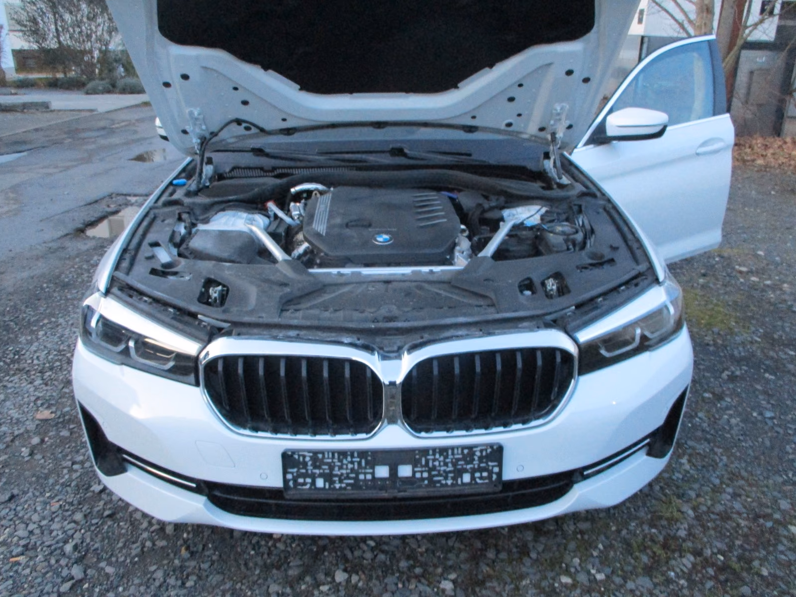 BMW 530 d xDrive Touring Mild-Hybrid