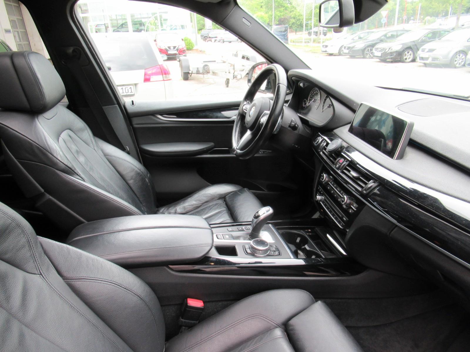 BMW X5 50i M Sport M PAKET*PANO*HEAD UP*AHK*7 SITZER
