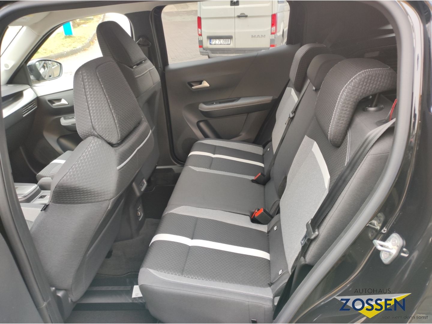 Opel Frontera - Bild 9